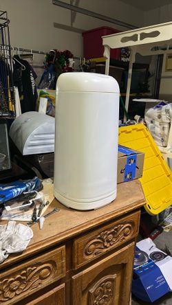 Baby Genie Diaper Trash Can