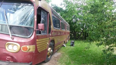 Bus trade for a nice car or truck or motorcycle or cash