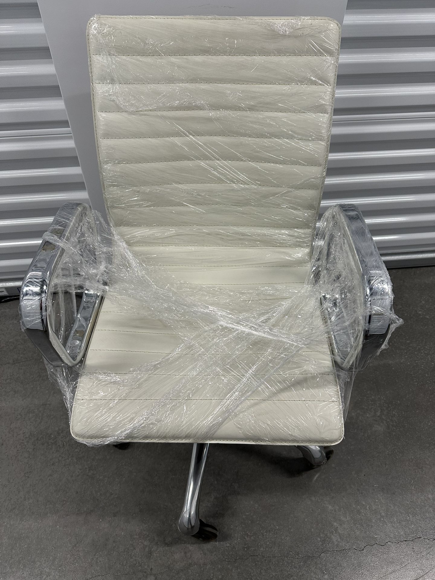 Crate & Barrel Leather Rolling Office Chair