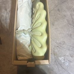 Yeezy Shoes