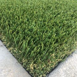 Premium artificial grass turf roll synthetic grass wholesale to public - delivery available 