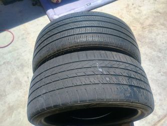 225/40/18 2 TIRES 65-85% TREAD DOT ,38/21