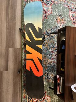 Snowboard with bindings k2