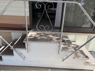 Mobile home step 27”