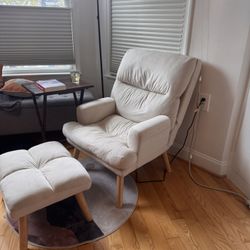 Chair With Ottoman