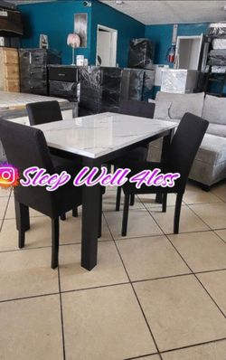 NEW DINING TABLE SET