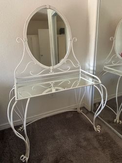 Vanity with mirror