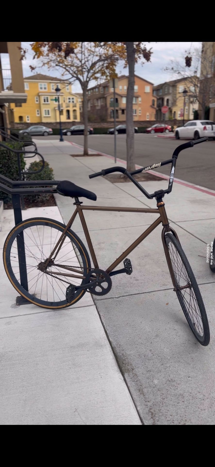 Brown Fixie Trades N Cash (if U Have A 29inch Fixie Hit Me Up I’ll Buy)