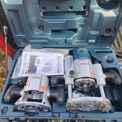 15 Amp Corded Variable
Speed Combination Plunge &
Fixed-Base Router Kit with Hard
Case