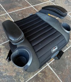 🔥Chicco Booster Seats - 5 Available 🔥