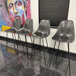 Set Of 4 Eames Molded Fiberglass Stools - Excellent Condition - Retail: $2800
