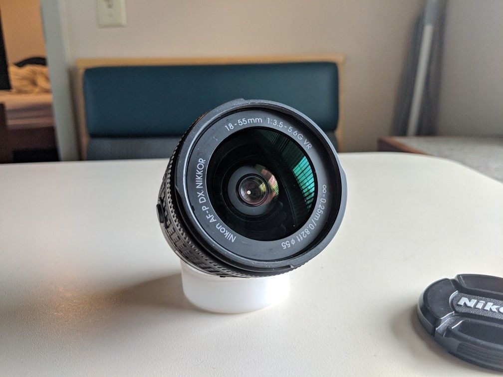 Nikon AF-P DX 18-55mm VR Zoom lens