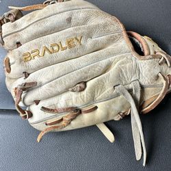 Baseball Glove 