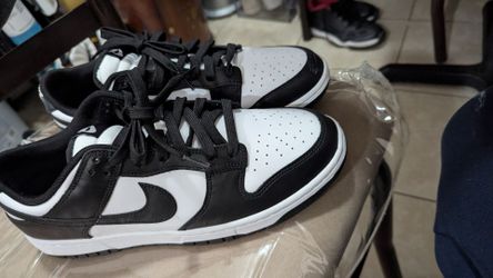 Men like new dunks size 11.5