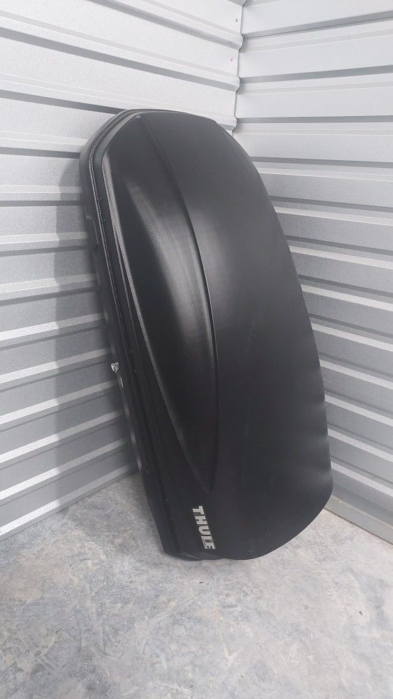 Thule Roof Box Great Condition Dual Opening