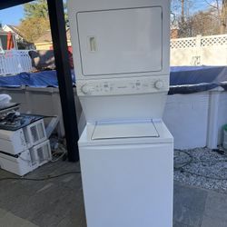 Frigidaire Washer And Electric Dryer Combo Working Perfect Clean One Receipt For 90 Days Warranty 