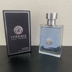 Versace Pour Homme Eau De Toilette 100ml