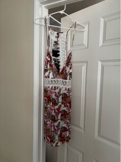 Charlotte Ruse summer dress