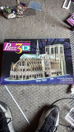 3D puzzle Norte Dame cathedral