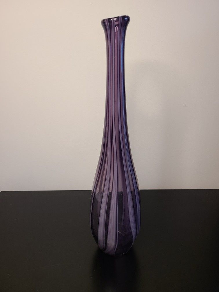 Tall Amethyst Art Glass Swirl Vase