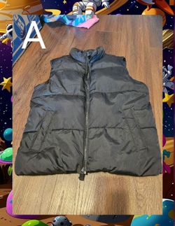 Sleeveless Jacket