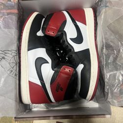 AIR jordan 1 retro high OG size 8 men 
