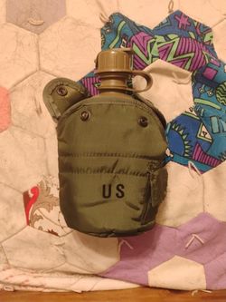 The US Military ALICE LC-2 Water Canteen & Cover