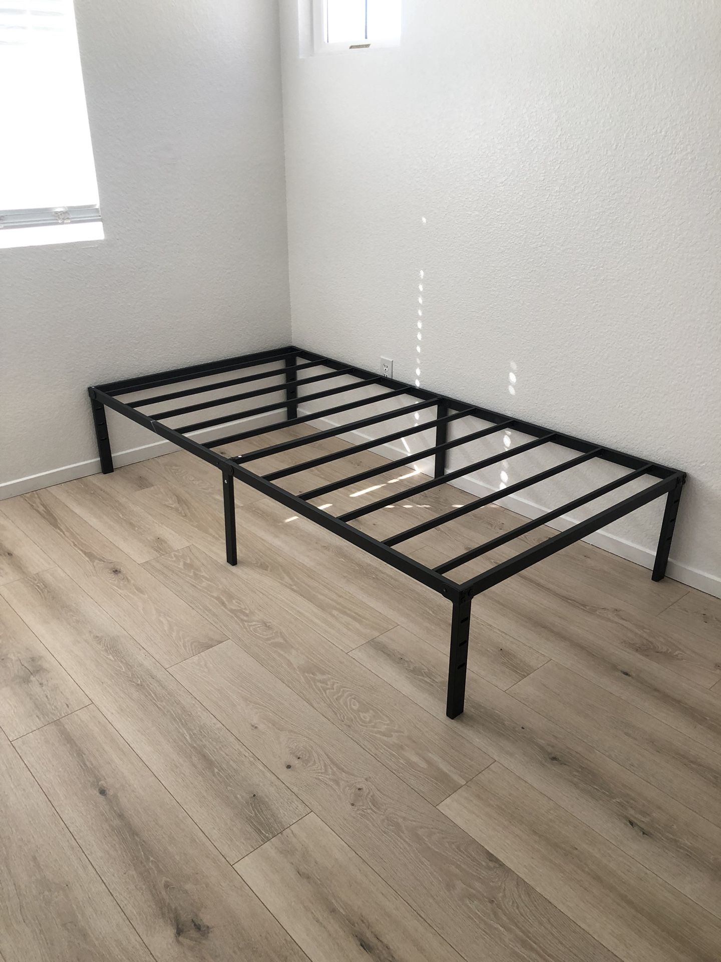 Twin Bedframe
