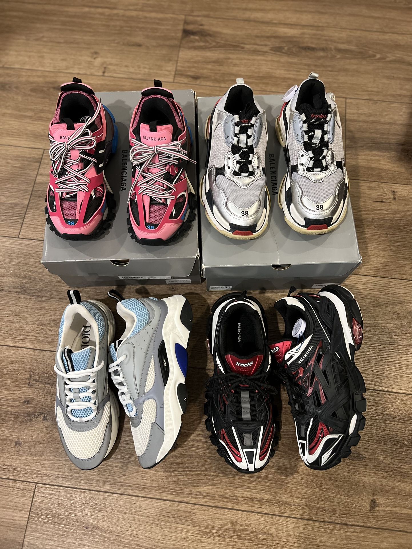 Balenciaga Track Balenciaga Triple S Dior B22 Balenciaga Track