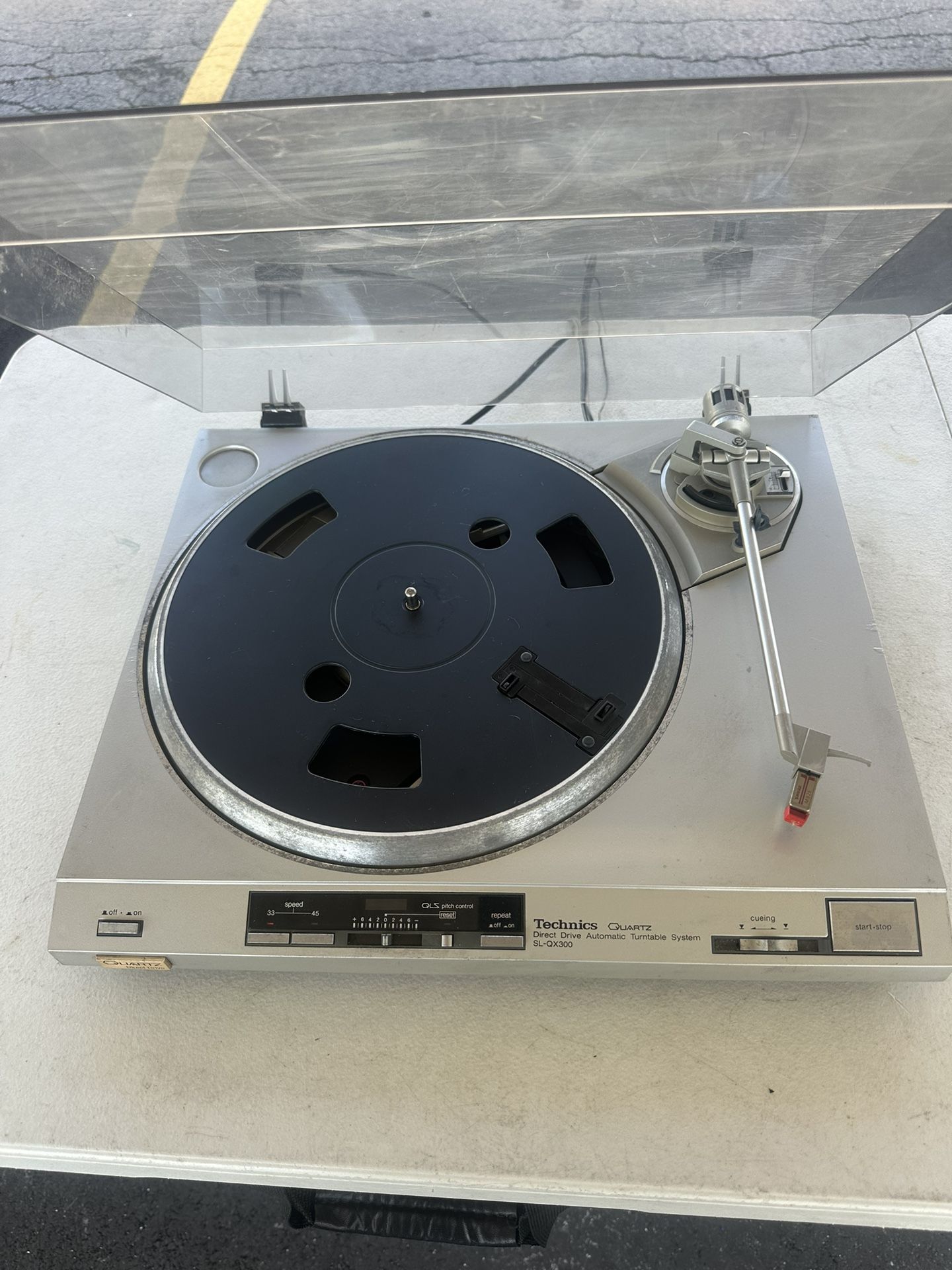 Vintage Technics Turn Table