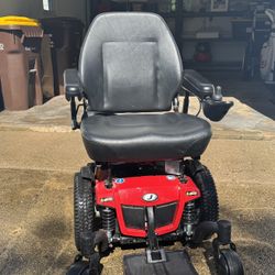 Jazzy 600 ES 25-C Motorized Wheel Chair