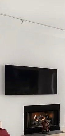 Samsung  TV 70” class 7