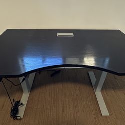Standing Desk With 4 Adjustment Settings Built In Outlets And USB Plugs 