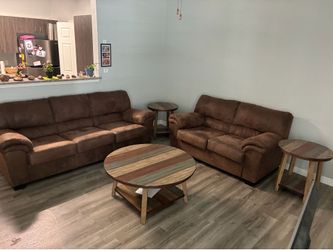 Living room set / almost new