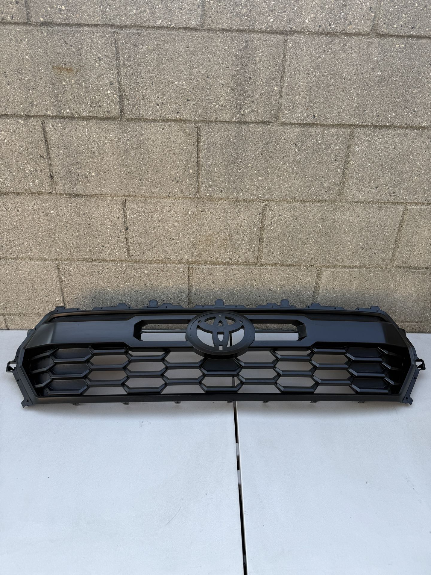 2024 2025 Oem Toyota Tacoma Trd Grille