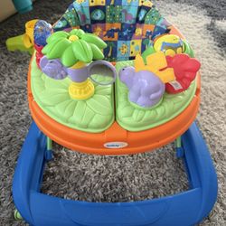 Safety 1st Sounds ‘n’ Lights Baby Walker