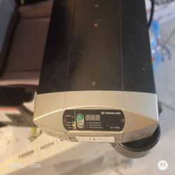 1,800w