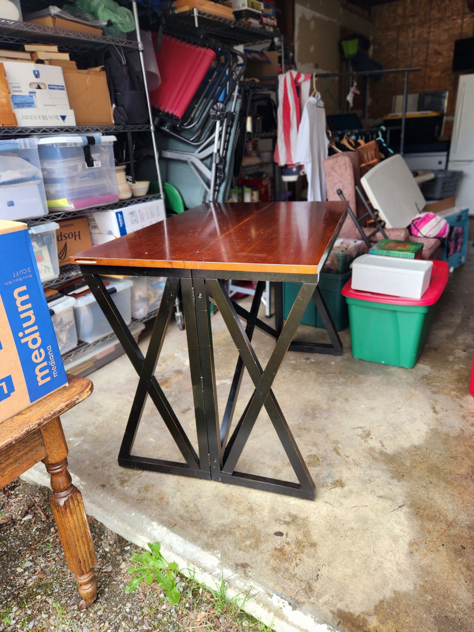Folding Table