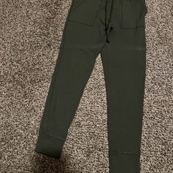 New ladies Wild Fable joggers size M