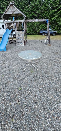 Circle Glass Table