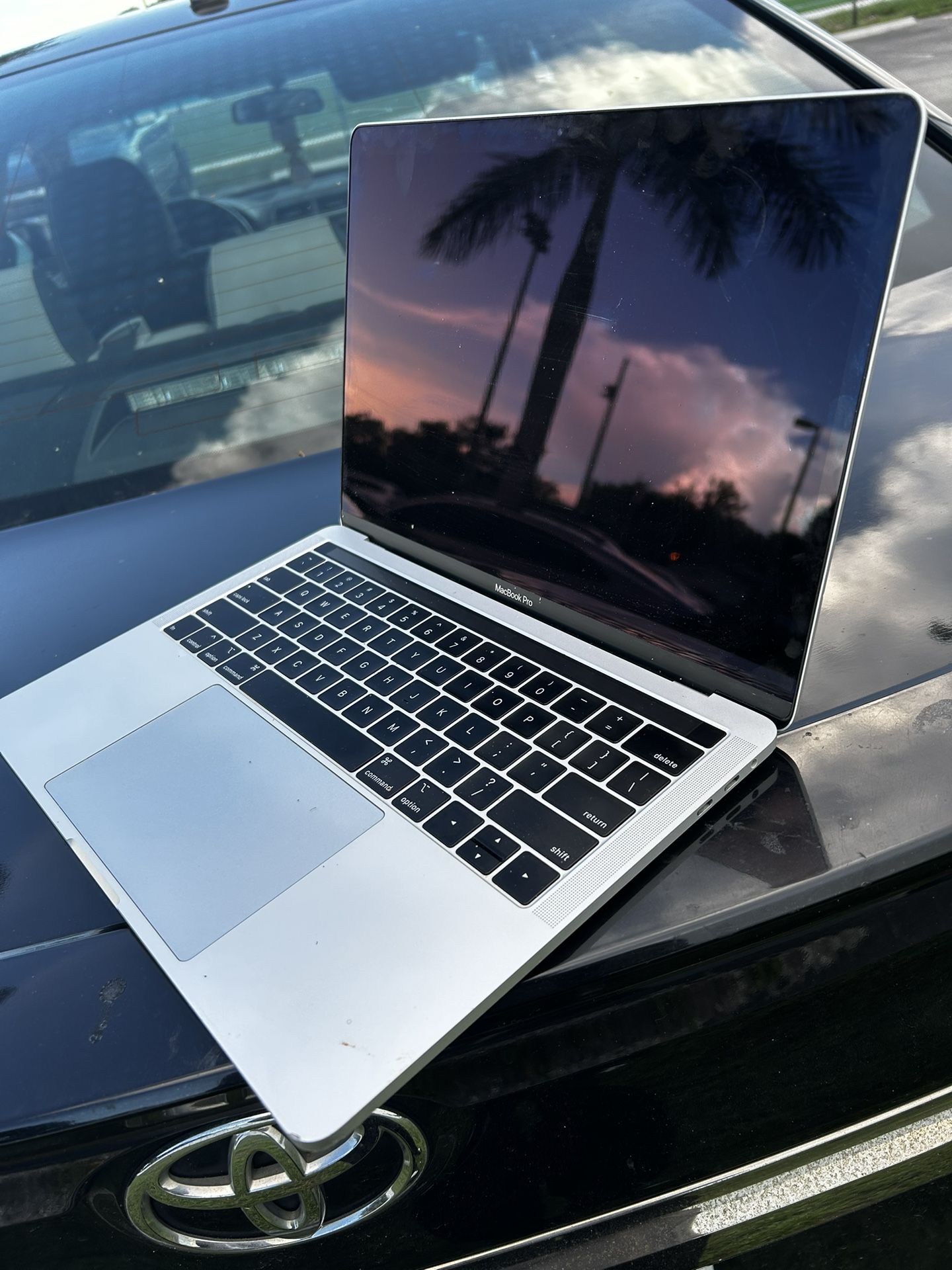 Macbook Pro