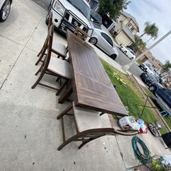 Dinner Table Set 