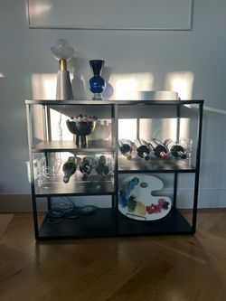 Open shelving bookcase