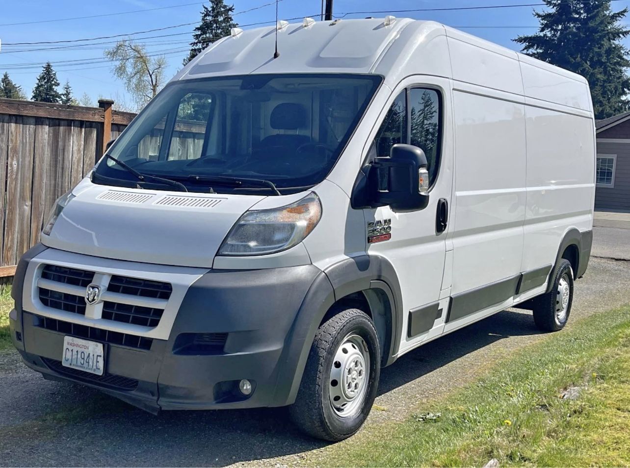 //SUPER LOW MILES\\2015 RAM PROMASTER 3500 DIESEL HIGH ROOF
