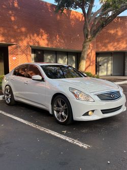 2013 Infiniti G37