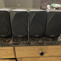 Polk Audio Surround Sound Speakers 