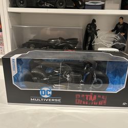 McFarlane DC Multiverse The Batman Batcycle
