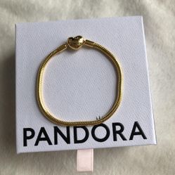PANDORA BRACELET 