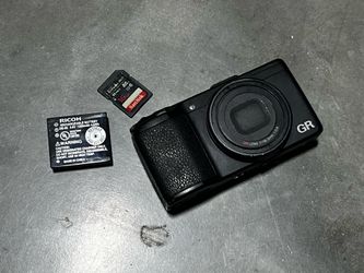 Ricoh GRii