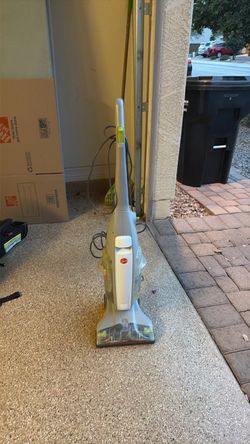 Wet vacuum for floor